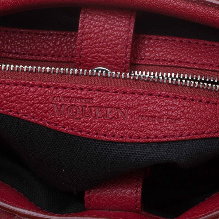 Pre Owned Alexander McQueen Red Leather De Manta Crossbody Bag