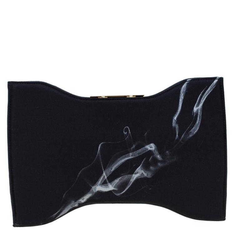 Pre Owned Alexander McQueen Black Smoke Print Satin Squeeze It Clutch 