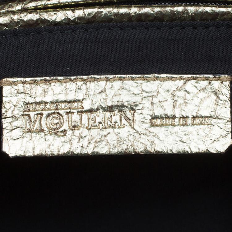 مملوكة مسبقًا Alexander McQueen Gold Leather Mini De Manta Tote