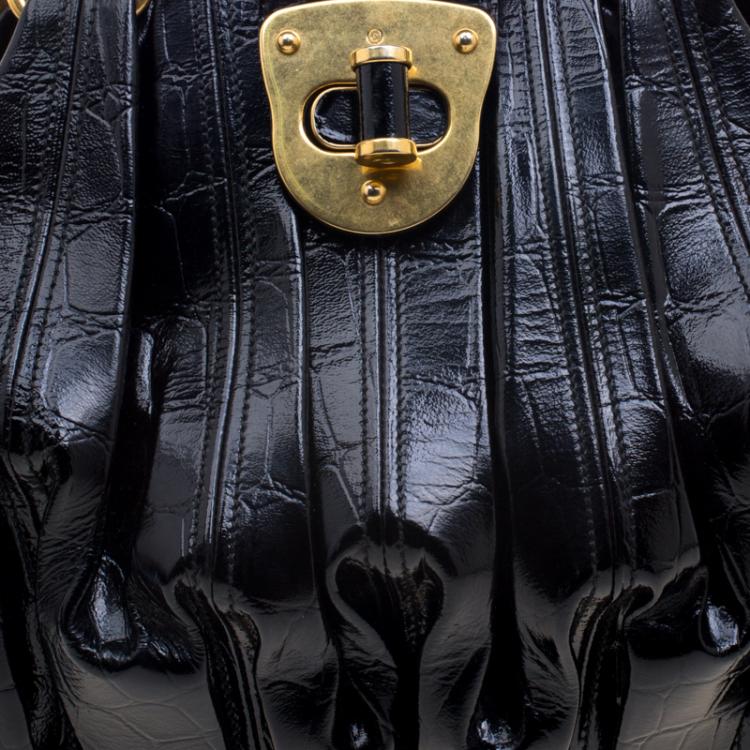 مملوكة مسبقًا Alexander McQueen Black Croc Embossed Patent Leather Elvie Satchel