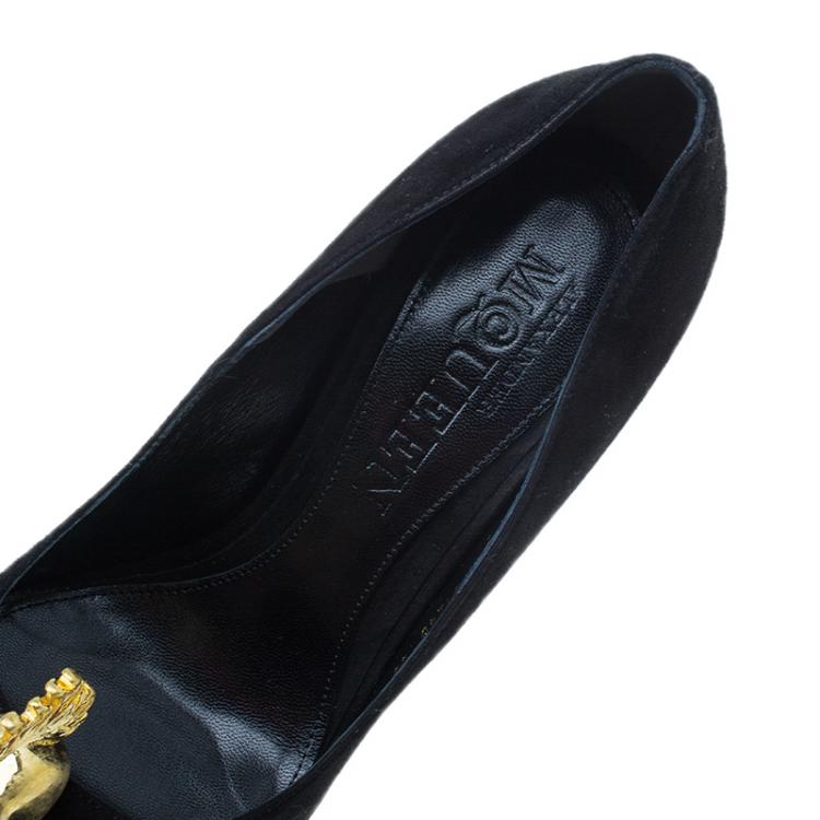 Pre Owned Alexander McQueen Black Suede Skull Embellished Peep Toe Pumps Size 38