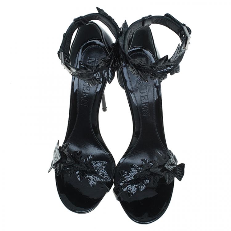 Pre Owned Alexander McQueen Black Patent Ivy Leaf Embellished Sandals Size 39