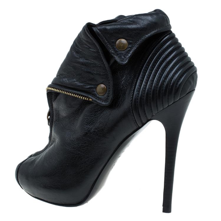 Pre Owned Alexander McQueen Black Leather Faithful Peep-Toe Ankle Boots Size 40.5