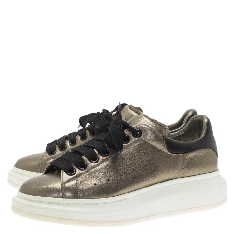 Pre Owned Alexander McQueen Metallic Grey Leather Platform Sneakers Size 39.5