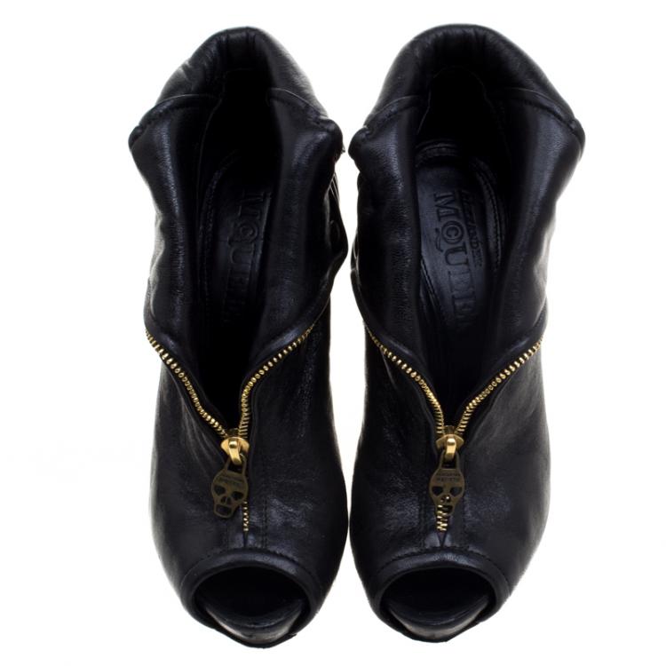 Pre Owned Alexander McQueen Black Leather Faithful Skull Peep Toe Ankle Boots Size 36