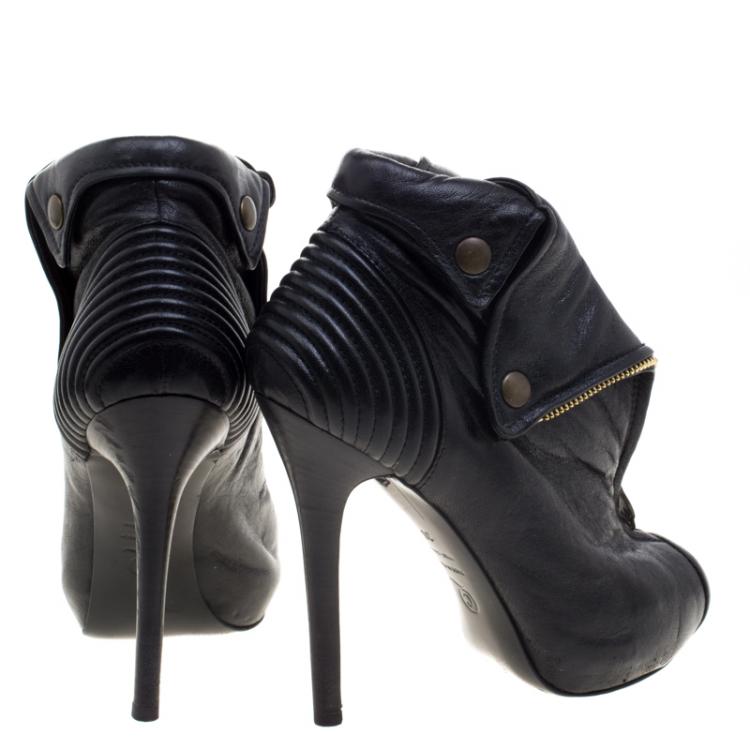 Pre Owned Alexander McQueen Black Leather Faithful Skull Peep Toe Ankle Boots Size 36