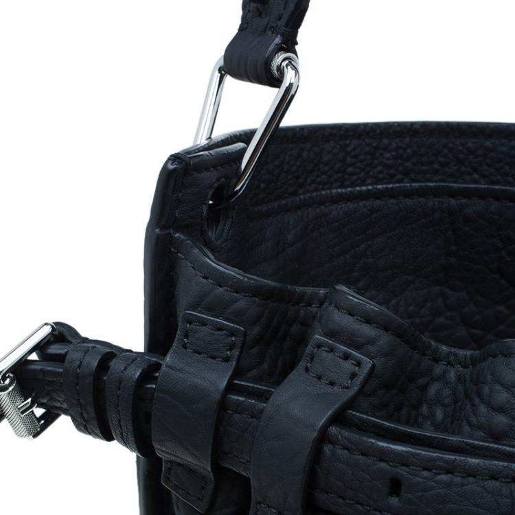 Pre Owned Alexander Wang Black Rubber Laminated Inside Out Diego Bucket Bag