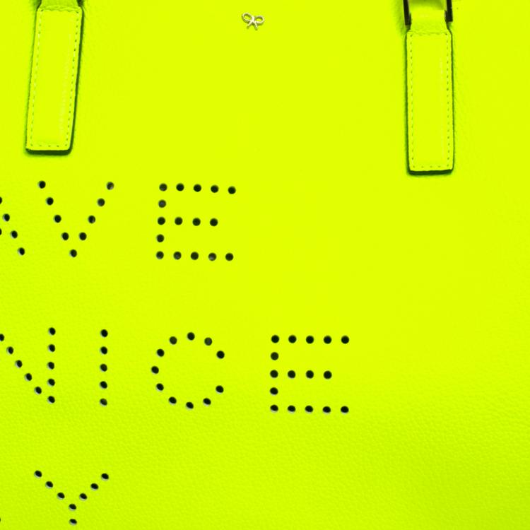 مملوكة مسبقًا Anya Hindmarch Neon Green Leather Maxi Ebury Have A Nice Day Tote