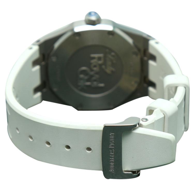 Pre Owned Audemars Piguet Silver Stainless Steel Diamond Royal Oak Women's Wristwatch 33MM