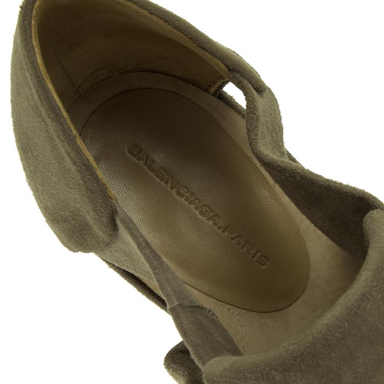 Pre Owned Balenciaga Military Green Suede Cutout Pumps Size 41