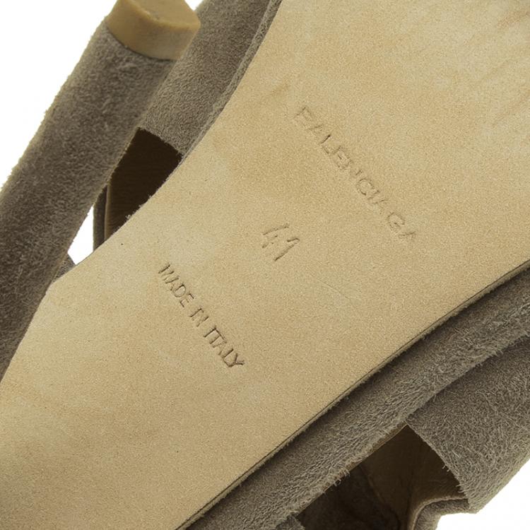 Pre Owned Balenciaga Military Green Suede Cutout Pumps Size 41