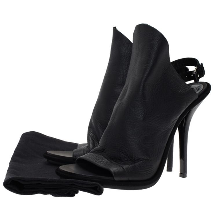 Pre Owned Balenciaga Black Leather Glove Sandals Size 40