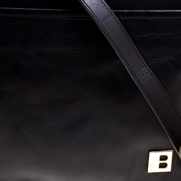 Pre Owned Bally Black Leather Messenger Bag