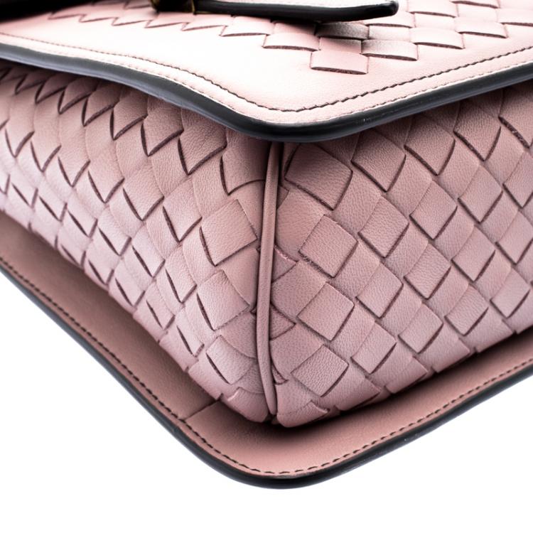 Pre Owned Bottega Venetta Desert Rose Nappa Intrecciato Leather Mezzaluna Bag