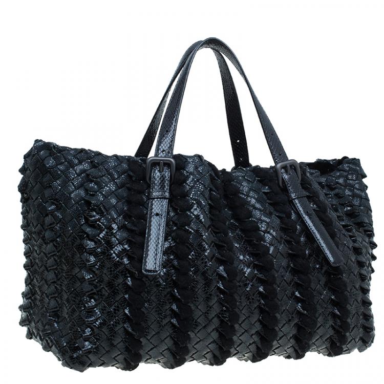 Pre Owned Bottega Veneta Limited Edition Black Stingray Woven Lido Medium Tote