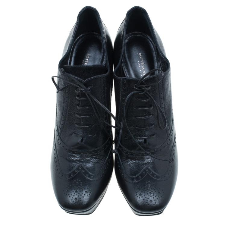 Pre Owned Bottega Veneta Black Leather Brogue Ankle Boots Size 40.5