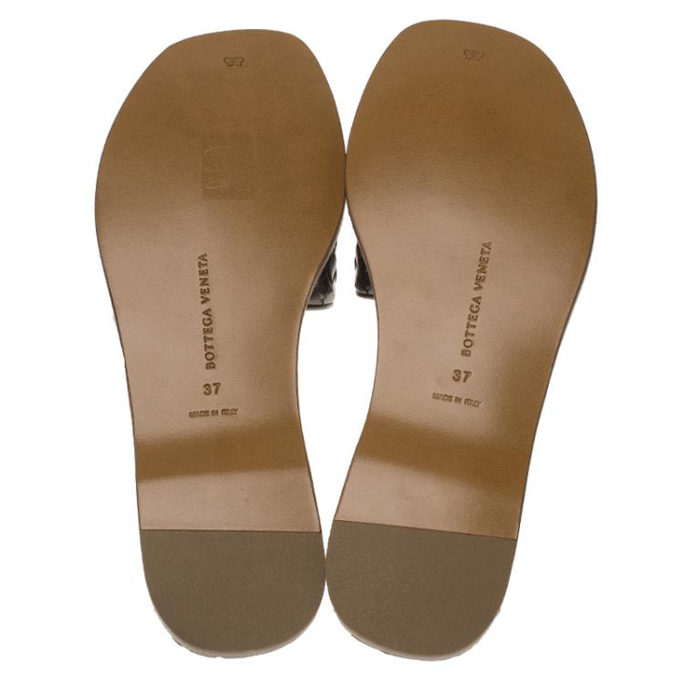 Pre Owned Bottega Veneta Silver Intrecciato Leather Flat Slides Size 37