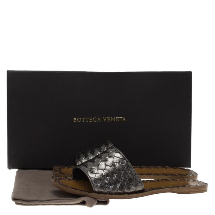 silver gucci slides