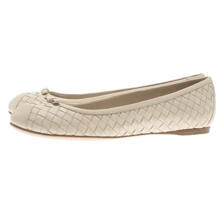 Pre Owned Bottega Veneta Cream Intrecciato Leather Bow Ballet Flats Size 39.5