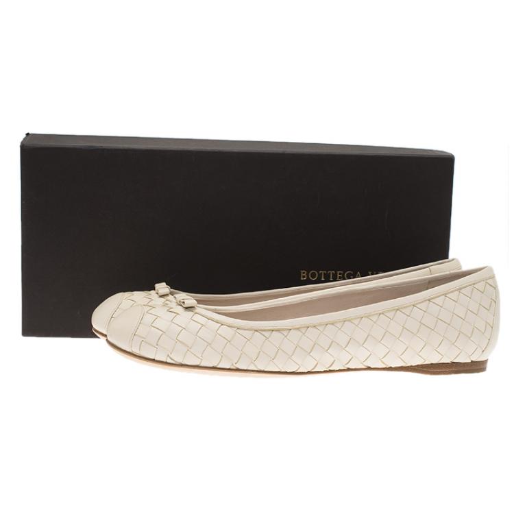 Pre Owned Bottega Veneta Cream Intrecciato Leather Bow Ballet Flats Size 39.5