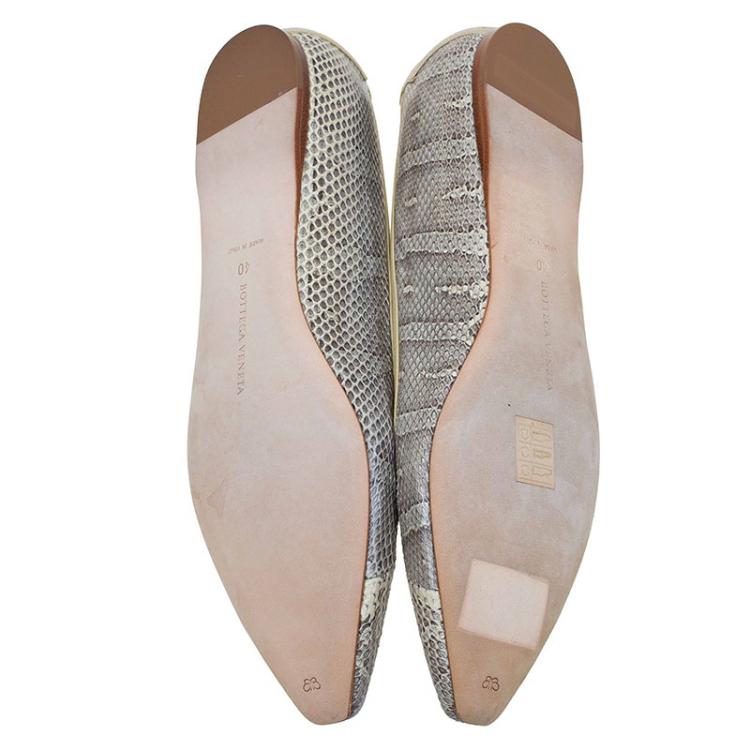 Pre Owned Bottega Veneta Grey Python Ballet Flats Size 40