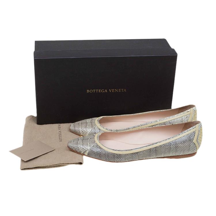 Pre Owned Bottega Veneta Grey Python Ballet Flats Size 40