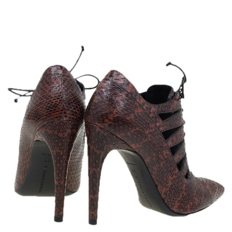 Pre Owned Bottega Veneta Brown Python Cutout Lace-Up Ankle Boots Size 37