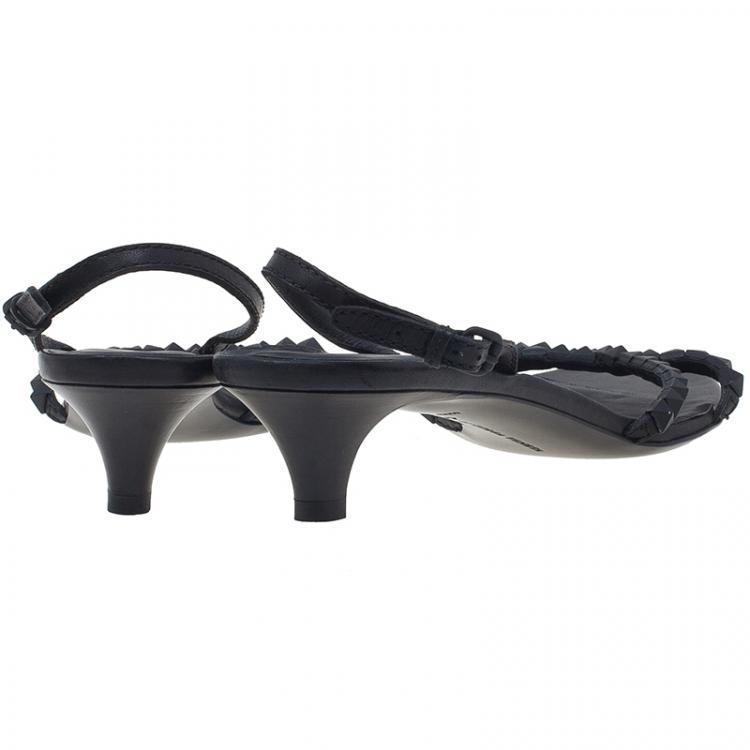 Pre Owned Bottega Veneta Black Leather Studded Slingback Sandals Size 41 