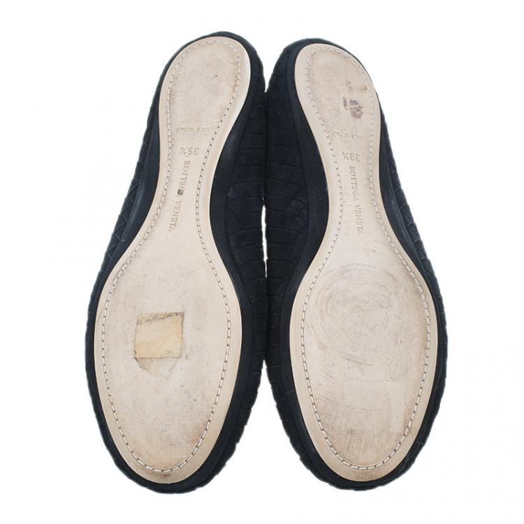 Pre Owned Bottega Veneta Black Intrecciato Suede Carpet Slippers Size 39.5