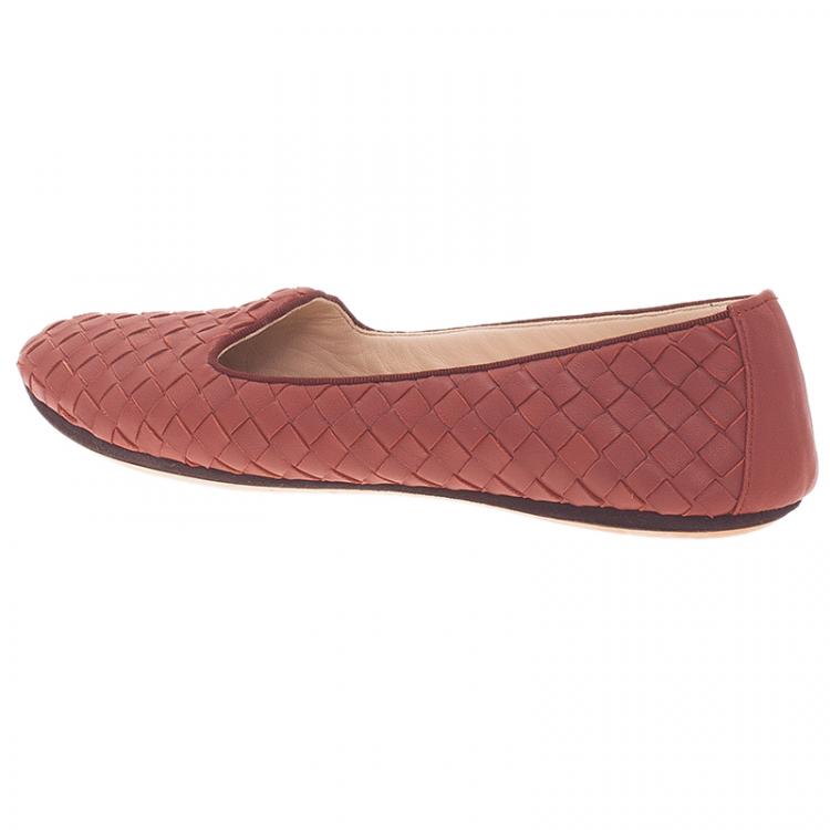 Pre Owned Bottega Veneta Brown Intrecciato Leather Carpet Slippers Size 38.5
