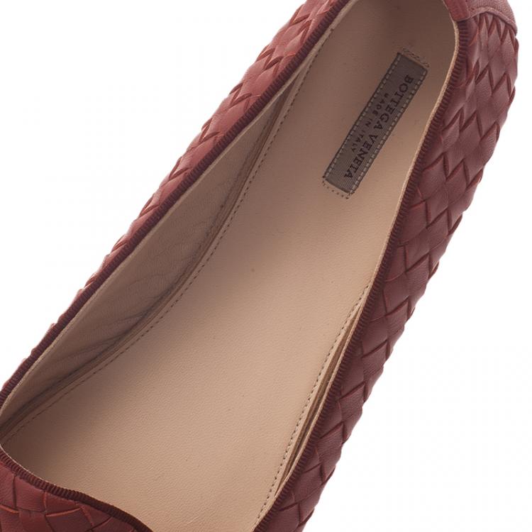 Pre Owned Bottega Veneta Brown Intrecciato Leather Carpet Slippers Size 38.5