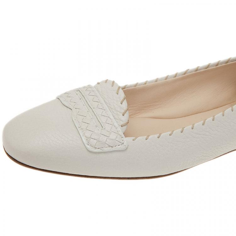 Pre Owned Bottega Veneta White Leather Ballet Flats Size 39.5