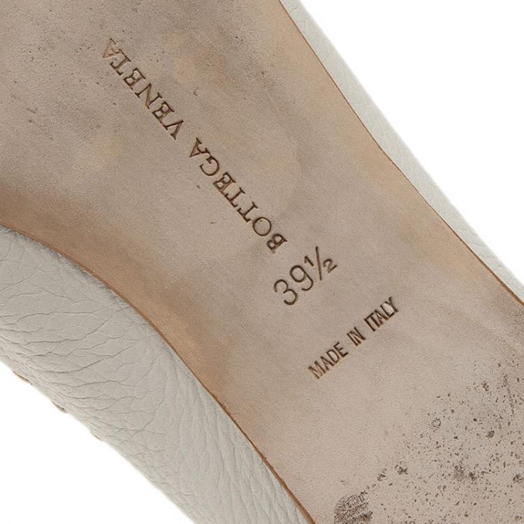 Pre Owned Bottega Veneta White Leather Ballet Flats Size 39.5