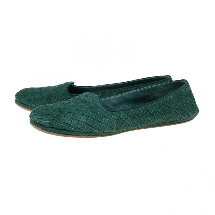 Pre Owned Bottega Veneta Green Intrecciato Suede Carpet Slippers Size 39.5 