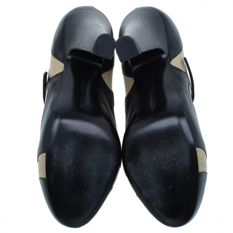 Pre Owned Bottega Veneta Black and White Leather Brogue Mary Jane Pumps Size 38