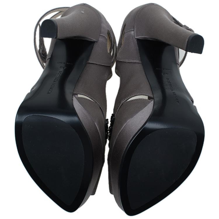Pre Owned Bottega Veneta Grey Embellished Satin Ankle Strap Platform Sandals Size 40