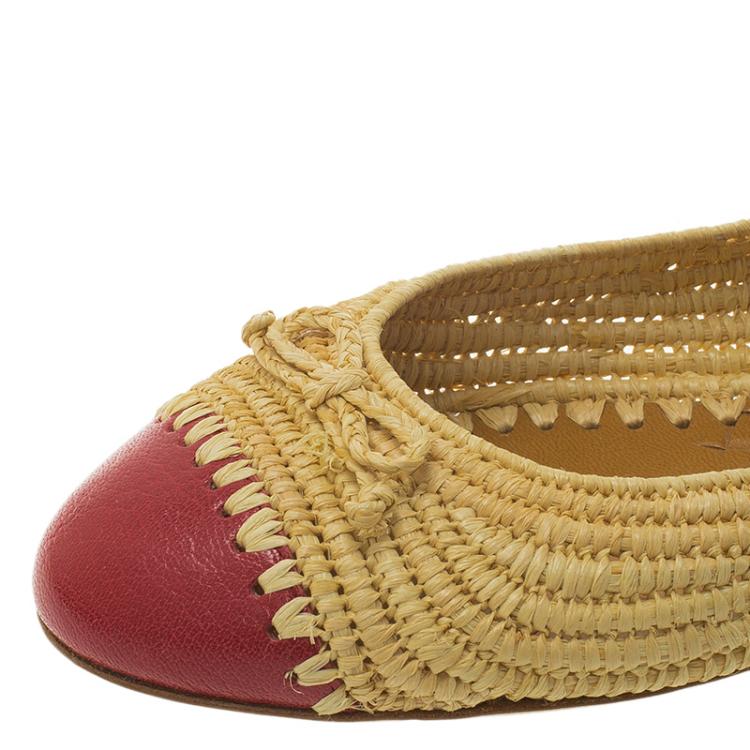 Pre Owned Bottega Veneta Two-Tone Leather and Raffia Ballet Flats Size 36
