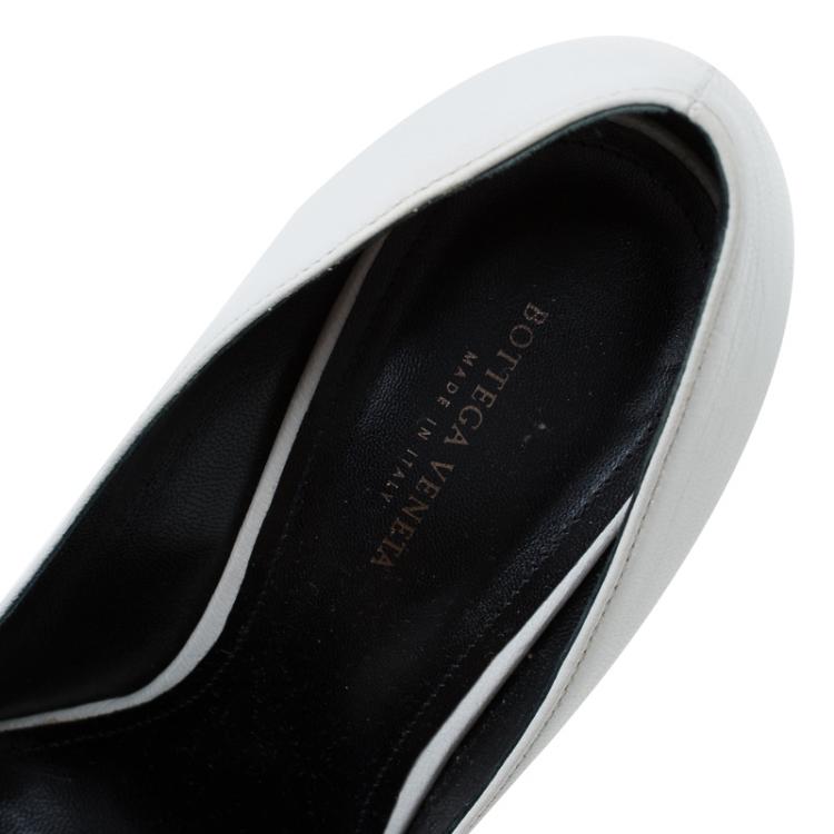 Pre Owned Bottega Veneta Tricolor Patent Intrecciato Bow Pumps Size 37.5