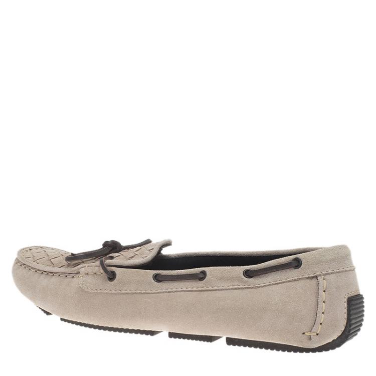 مملوكة مسبقًا Bottega Veneta Beige Intrecciato Suede Bow Loafers Size 39