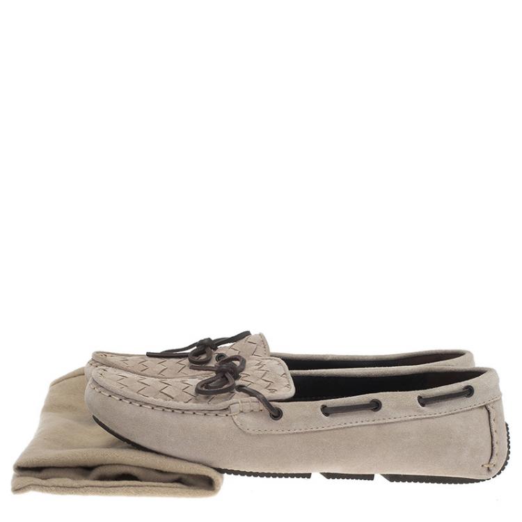 مملوكة مسبقًا Bottega Veneta Beige Intrecciato Suede Bow Loafers Size 39