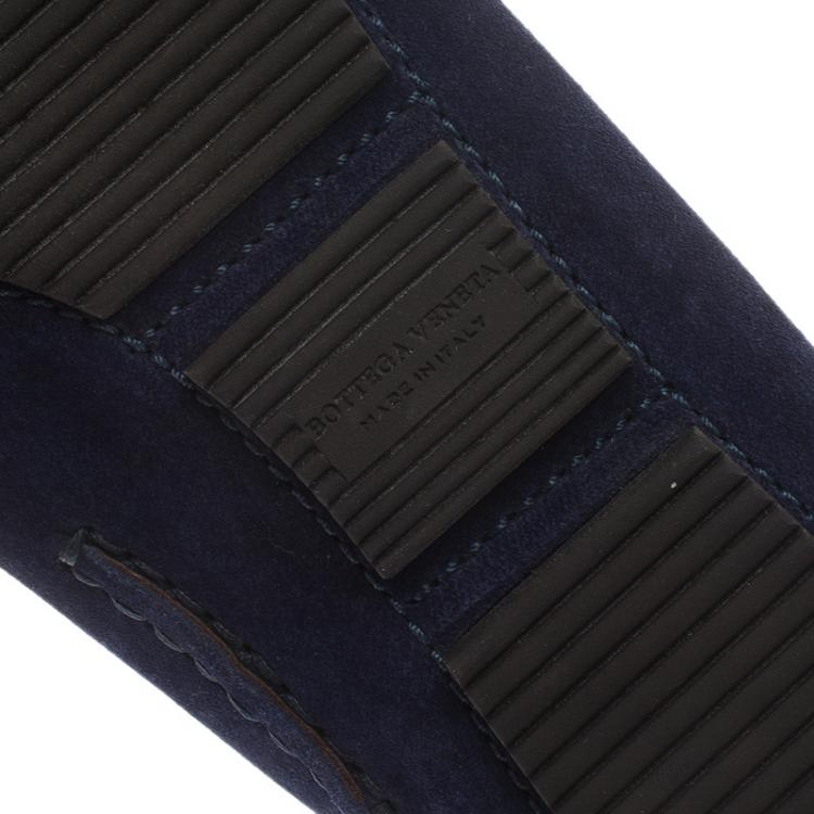 مملوكة مسبقًا Bottega Veneta Blue Intrecciato Suede Bow Loafers Size 39