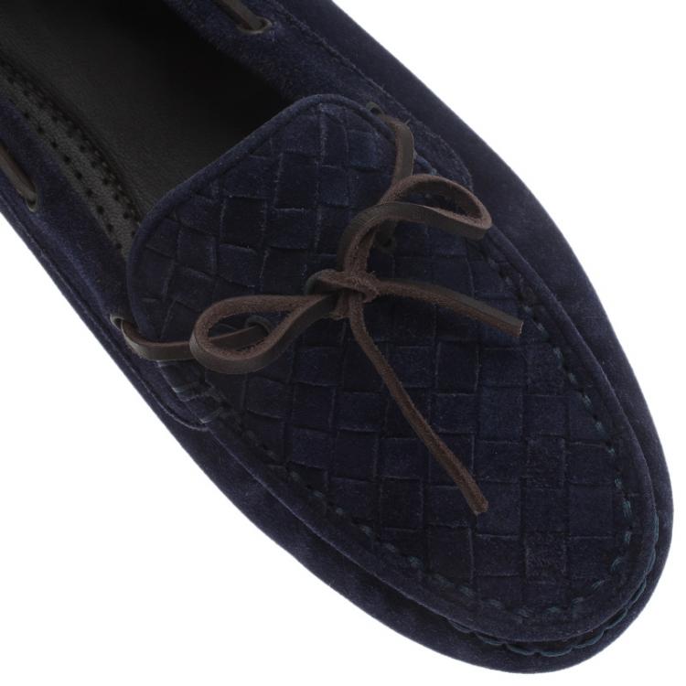 مملوكة مسبقًا Bottega Veneta Blue Intrecciato Suede Bow Loafers Size 39
