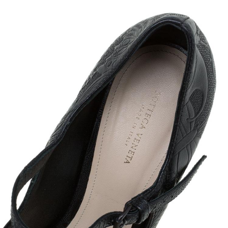 Pre Owned Bottega Veneta Limited Edition Butterfly Embossed Leather Mary Jane Platform Pumps Size 41