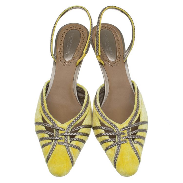 Pre Owned Bottega Veneta Canary Yellow Velvet and Leather Slingback Sandals Size 41