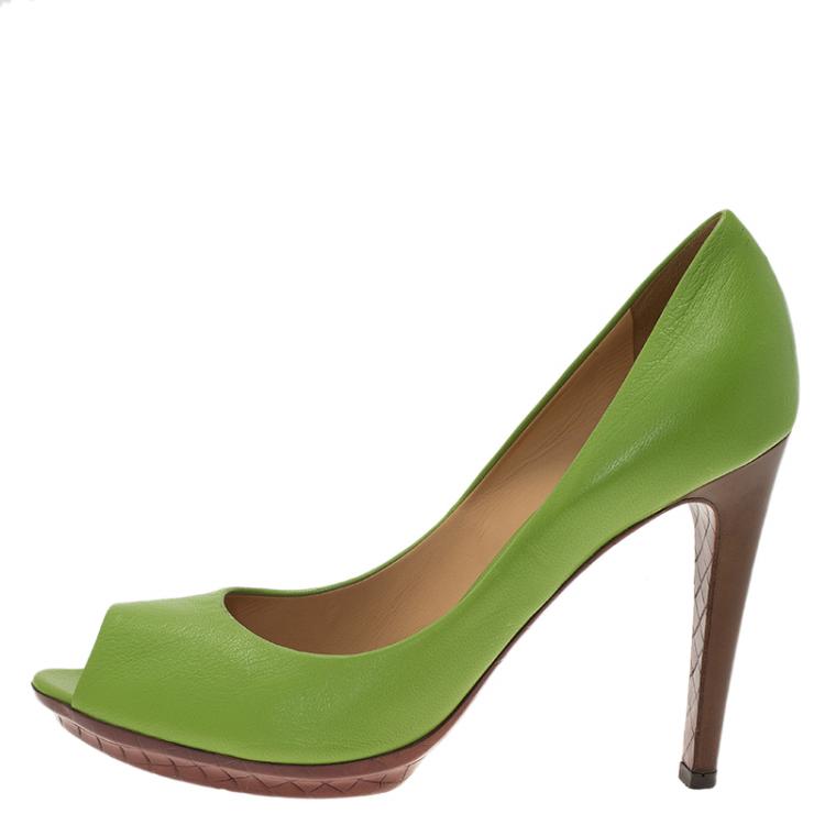 Pre Owned Bottega Veneta Green Leather Peep Toe Pumps Size 40.5