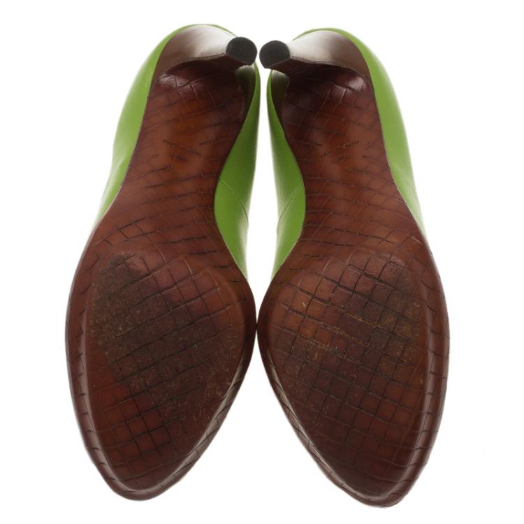 Pre Owned Bottega Veneta Green Leather Peep Toe Pumps Size 40.5