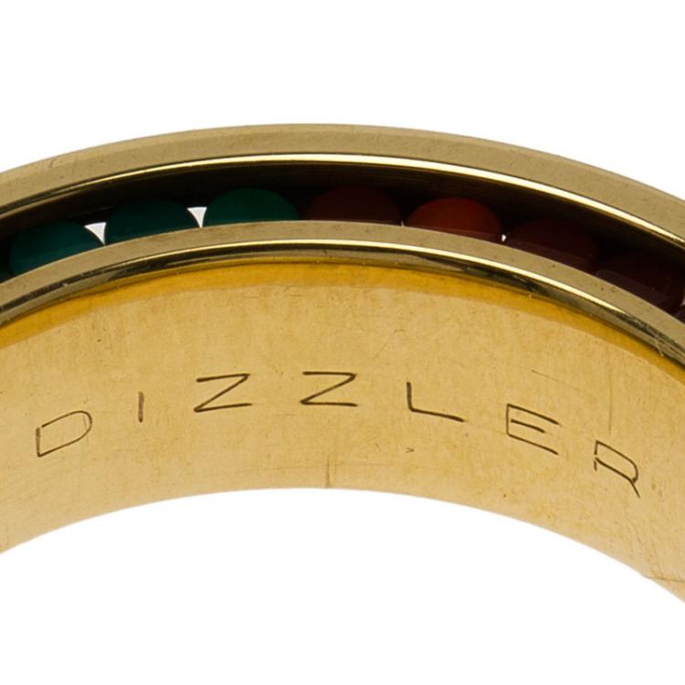 Pre Owned Bucherer Dizzler Agate Yellow Gold Heart Cut Out Band Ring