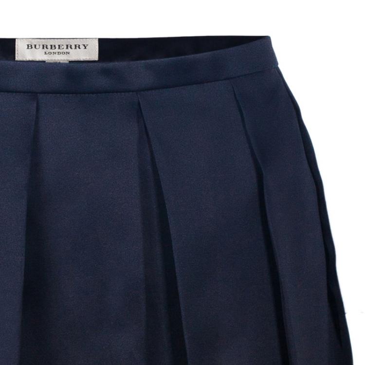 مملوكة مسبقًا Burberry Black Silk Knee-length Skirt S