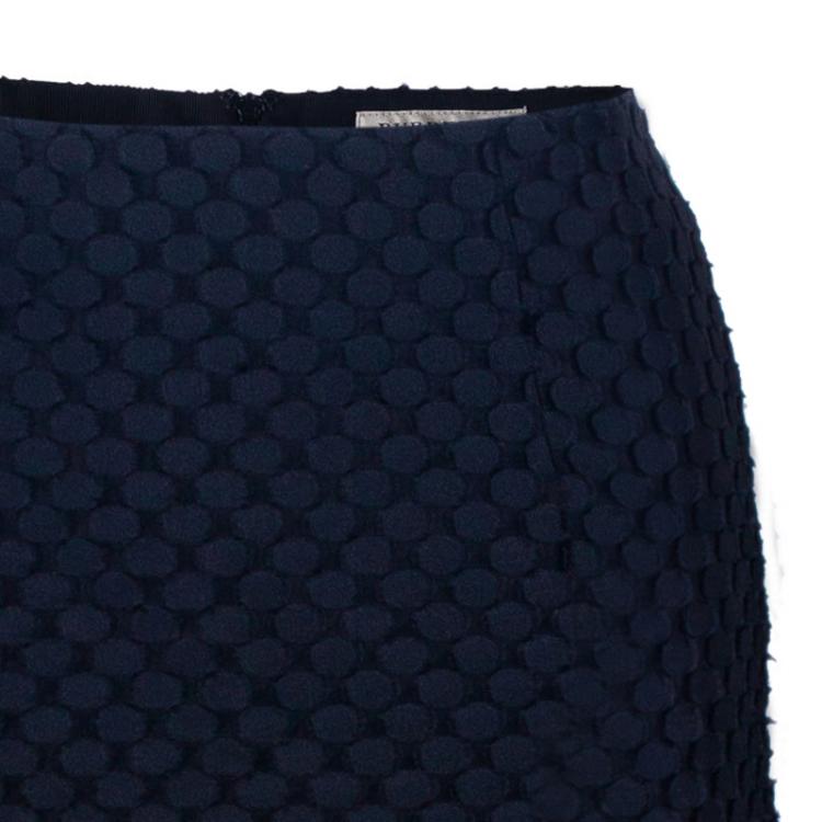 مملوكة مسبقًا Burberry Black Textured Skirt M