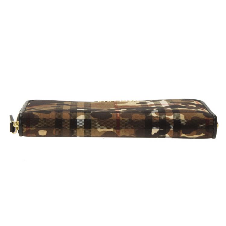 Pre Owned Burberry Camouflage Print Horseferry Check Canvas Elmore Zip Around Wallet